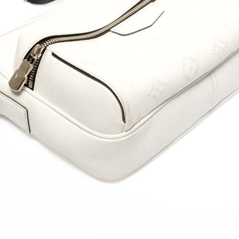 LOUIS VUITTON Monogram Taiga Rama Outdoor Messenger Bag PM Shoulder Bag white WS24673