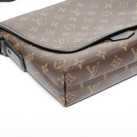 LOUIS VUITTON 2020 Monogram Macassar Magnetic Messenger Bag Umhängetasche Braun WS24677