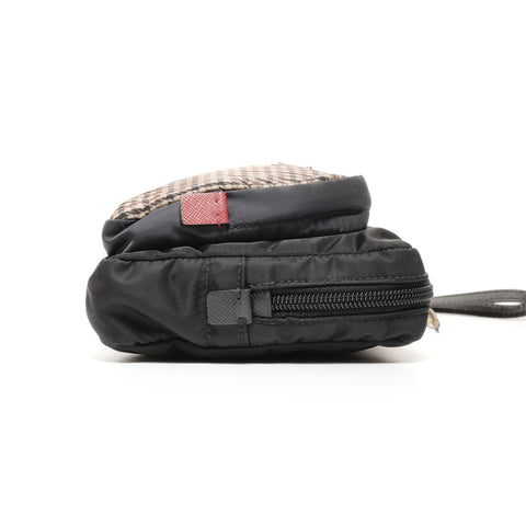 PRADA Nylon Triangle Logo Pouch Clutch bag black WS24687