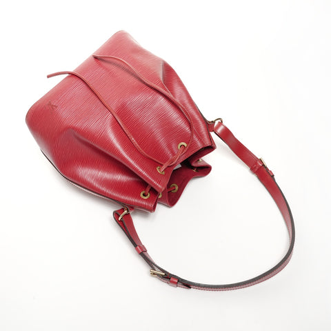 LOUIS VUITTON 1995 Epi Noe Shoulder Bag Red WS24694