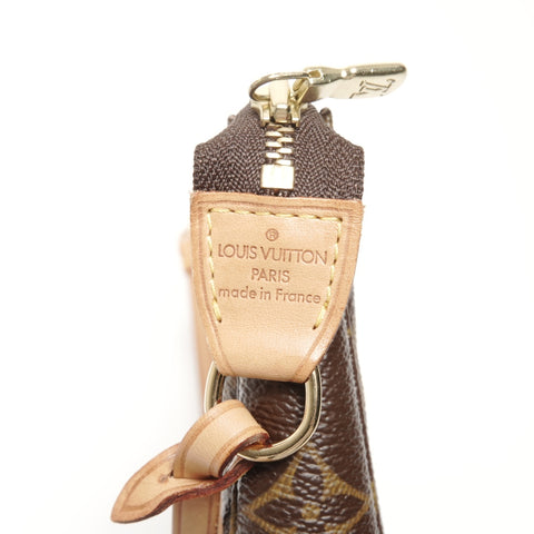 LOUIS VUITTON 2003 Monogram Pochette Accessoires Shoulder Bag Brown WS24701