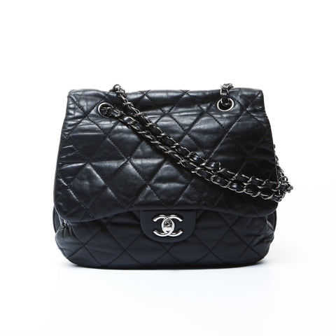 CHANEL 15th series 2011 Matelasse 25 SilverMetal Shoulder Bag black WS24755