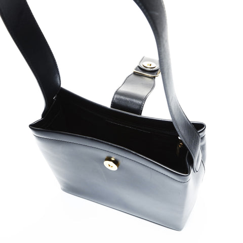 Salvatore Ferragamo Leather Vara One Belt Bucket Shoulder Bag black WS24769