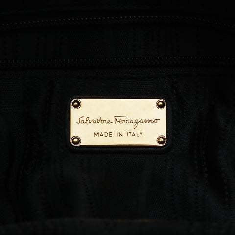 Salvatore Ferragamo ribbon Shoulder Bag black WS24778