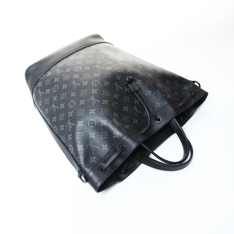 LOUIS VUITTON Monogram Maxi Noe Handbag black WS24799