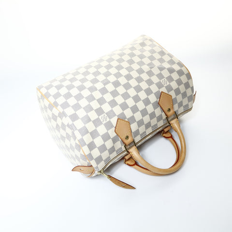 LOUIS VUITTON 2011 Damier Azur Speedy 30 Handbag white WS24802