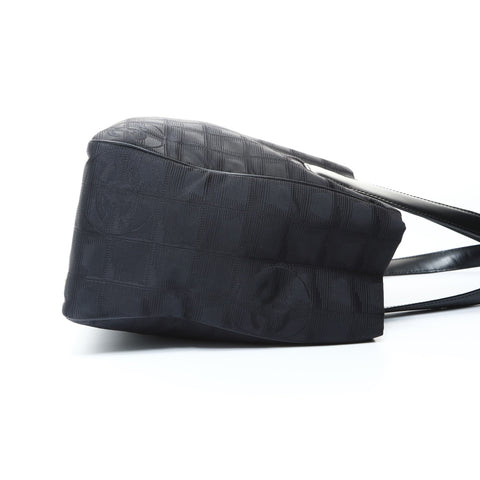 CHANEL No.8 2003-2004 New Travel Line Shoulder Bag black WS24822