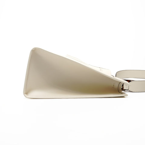 FENDI Sunshine Tote 皮革中号手提包白色 WS24867