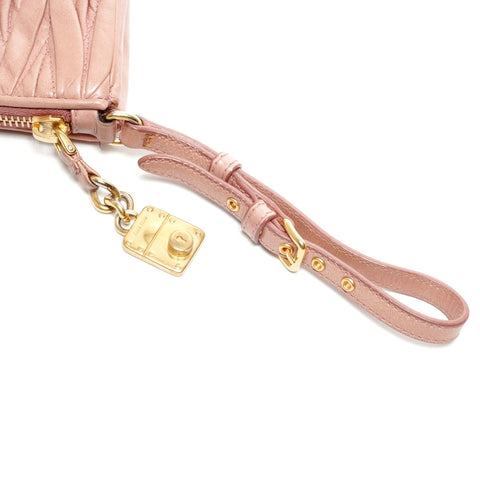 Miu Miu Materasse 皮革手拿包 粉色 WS24870