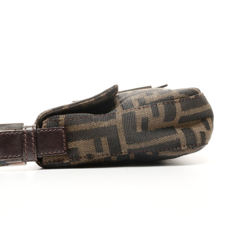 FENDI Zucca 帆布 Mamma Baguette 单肩包 棕色 WS24894