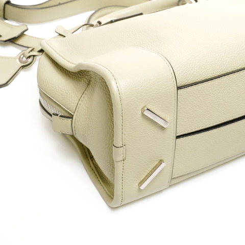 LOEWE 皮革 Amazona 28 柔和手提包 绿色 WS24905