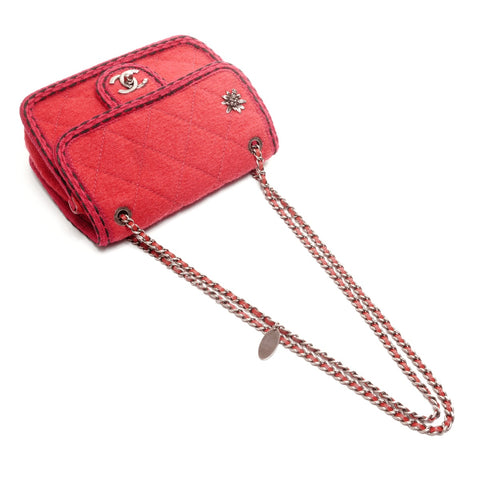 CHANEL 巴黎萨尔茨堡绗缝迷你羊毛翻盖包 单肩包 红色 WS24906