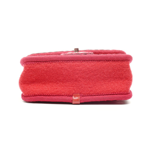 CHANEL 巴黎萨尔茨堡绗缝迷你羊毛翻盖包 单肩包 红色 WS24906