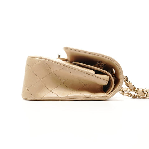 CHANEL No. 11 2006-2008 小羊皮马特拉斯 9.8 英寸双翻盖单肩包米色 WS24907