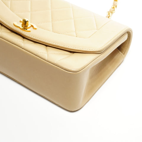 CHANEL No. 4 1996-1997 Diana 22 Small Lambskin Shoulder Bag beige WS24967
