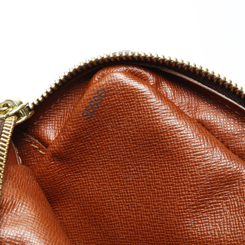 LOUIS VUITTON Amazon Monogram 2001 Shoulder Bag Brown WS24991