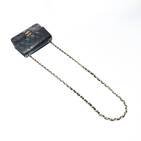 CHANEL No. 1 1989-1991 Mini Matelasse Lambskin Square Shoulder Bag black WS25002