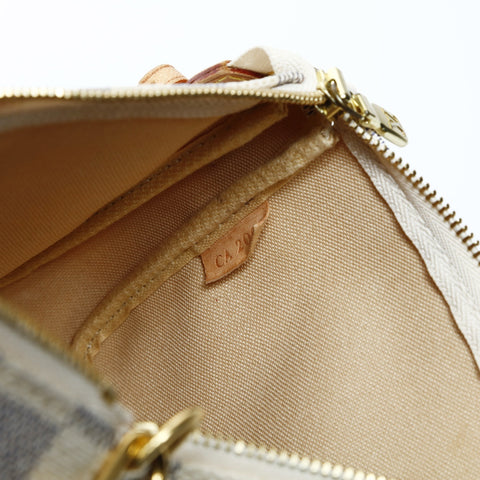 LOUIS VUITTON Azur Damier Pochette Accessoires 2008 Shoulder Bag white WS25014