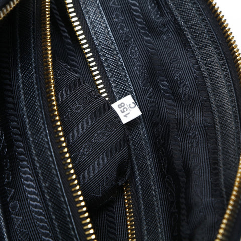 PRADA Sac à main en nylon 2 voies noir WS25048