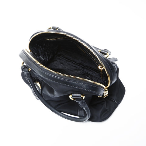 PRADA Sac à main en nylon 2 voies noir WS25048