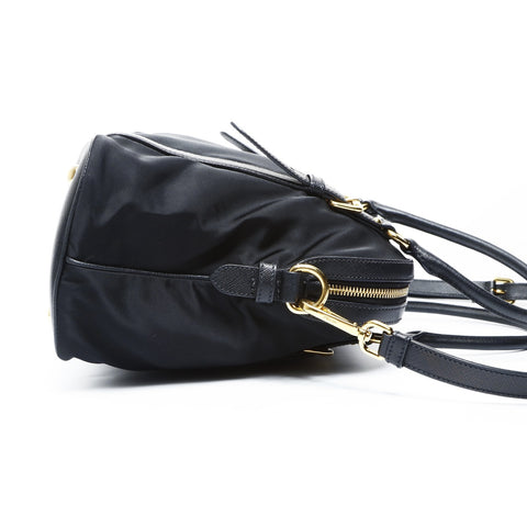 PRADA Sac à main en nylon 2 voies noir WS25048