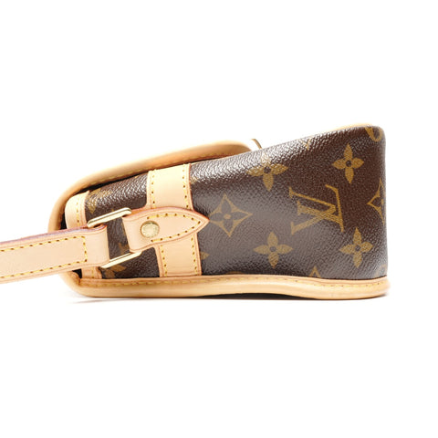 LOUIS VUITTON 2006 Sologne Monogram Shoulder Bag Brown WS25062