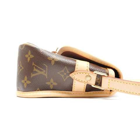 LOUIS VUITTON 2006 Sologne Monogram Shoulder Bag Brown WS25062