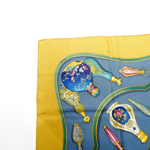 HERMES Silk Carre 90 Qu Importe le Flacon Perfume Bottle scarf yellow WS25096