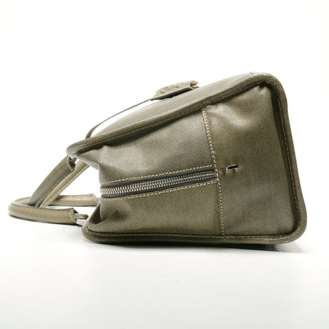 LOEWE Amazona 36 Leather Handbag green WS25141