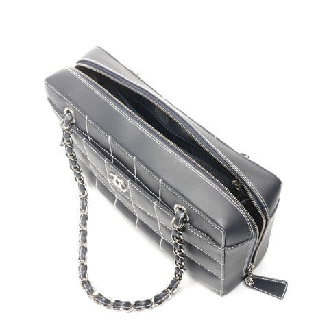 CHANEL No. 7 2002-2003 Leather Wild Stitch Chocolate Bar Shoulder Bag black WS25144