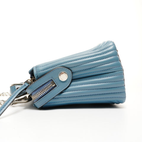 FENDI Dotcom Sac à bandoulière en cuir à chaîne bidirectionnelle bleu WS25169