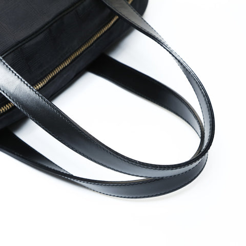 CHANEL No. 9 2004-2005 Nylon New Travel Line Boston Bag Shoulder Bag black WS25190