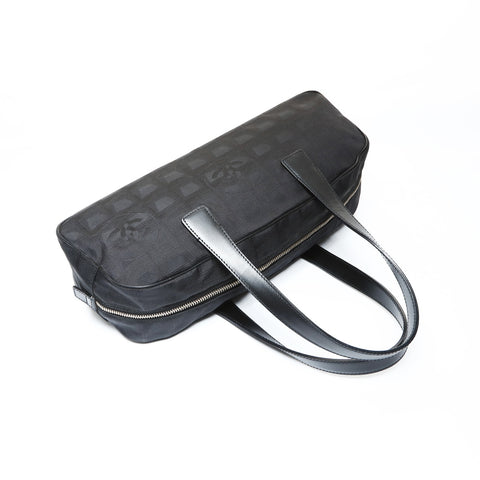 CHANEL No. 9 2004-2005 Nylon New Travel Line Boston Bag Shoulder Bag black WS25190