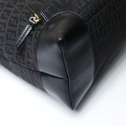FENDI Zucchino Canvas Shoulder Bag black WS25213