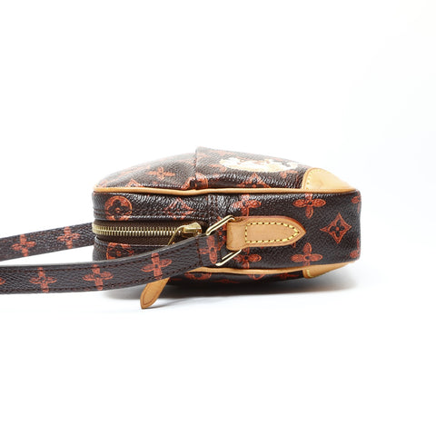 LOUIS VUITTON Catgram 2018 Monogram Shoulder Bag Brown WS25220