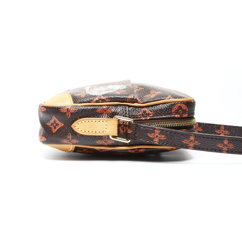 LOUIS VUITTON Catgram 2018 Monogram Shoulder Bag Brown WS25220