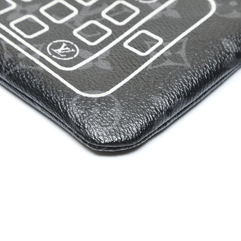 LOUIS VUITTON ×Fragment iPhone Case, Monogram Eclipse, 2017 Pouch leather black WS25227