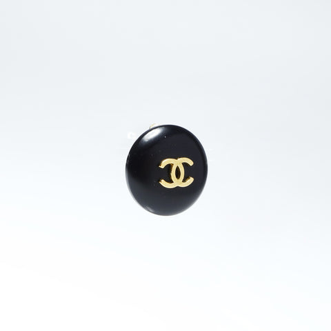 CHANEL 95P 1995 COCO Mark Round Earring black WS25241