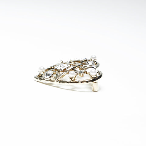 CHANEL Heart icon motif Brooch gold WS25242