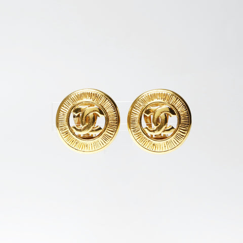 CHANEL 1980s COCO Mark Round Earring gold WS25245