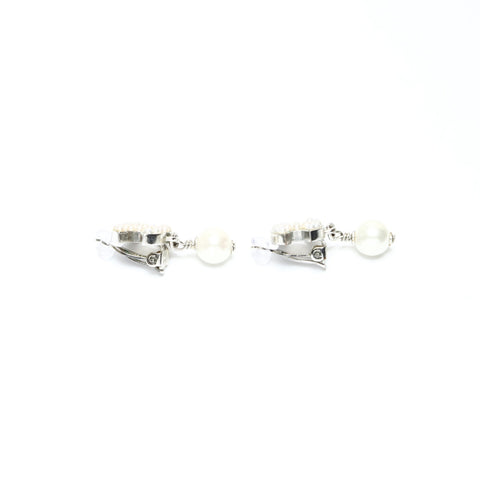 CHANEL 05V 2005 COCO Mark Pearl Drop Earring Silver WS25247