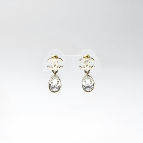 CHANEL A22C 2022 COCO Mark Rhinestone Drop Pierce gold WS25252