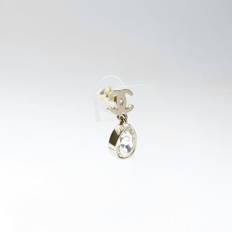 CHANEL A22C 2022 COCO Mark Rhinestone Drop Pierce gold WS25252