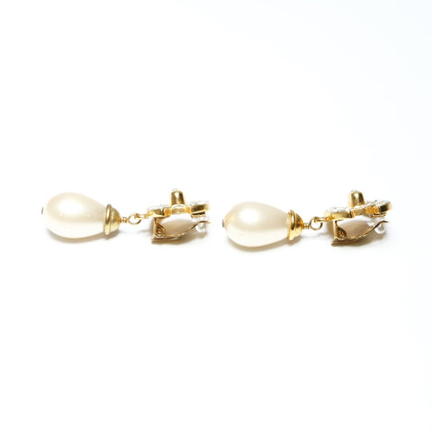 CHANEL 96A 1996 COCO Mark Rhinestone Pearl Earring gold WS25256