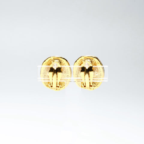 CHANEL Cambon Plate 1970-1980s Earring gold WS25259