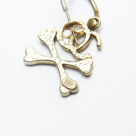 CHANEL 03P 2003 Crossbone COCO Mark Pierce gold WS25260