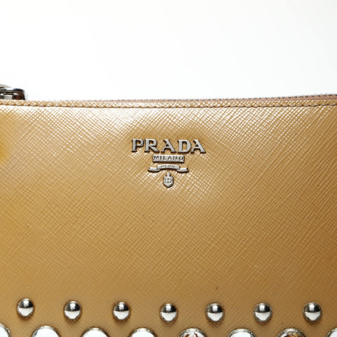 PRADA Perlenbesetzte Lackleder-Zubehörtasche Umhängetasche Braun WS25268