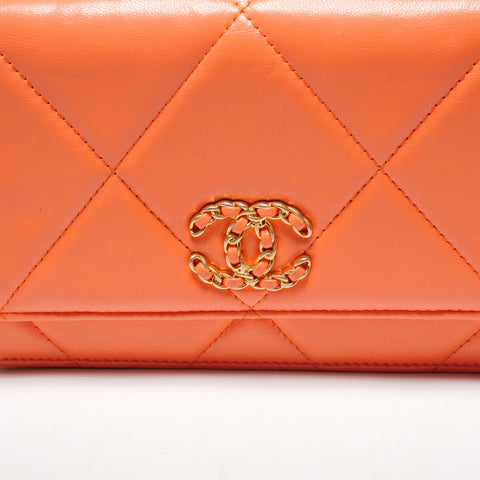 CHANEL 2019 Chanel 19 Chain Wallet Matelasse Lambskin Shoulder Bag Orange WS25344
