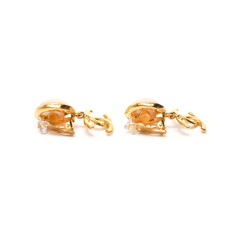 CHANEL 93A 1993 COCO Mark Pearl Drop Earring gold WS25356