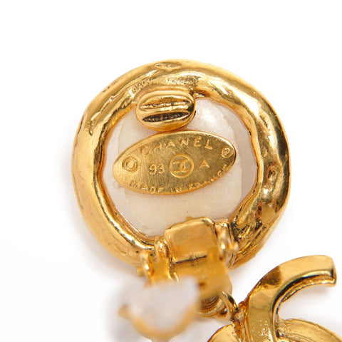 CHANEL 93A 1993 COCO Mark Pearl Drop Earring gold WS25356